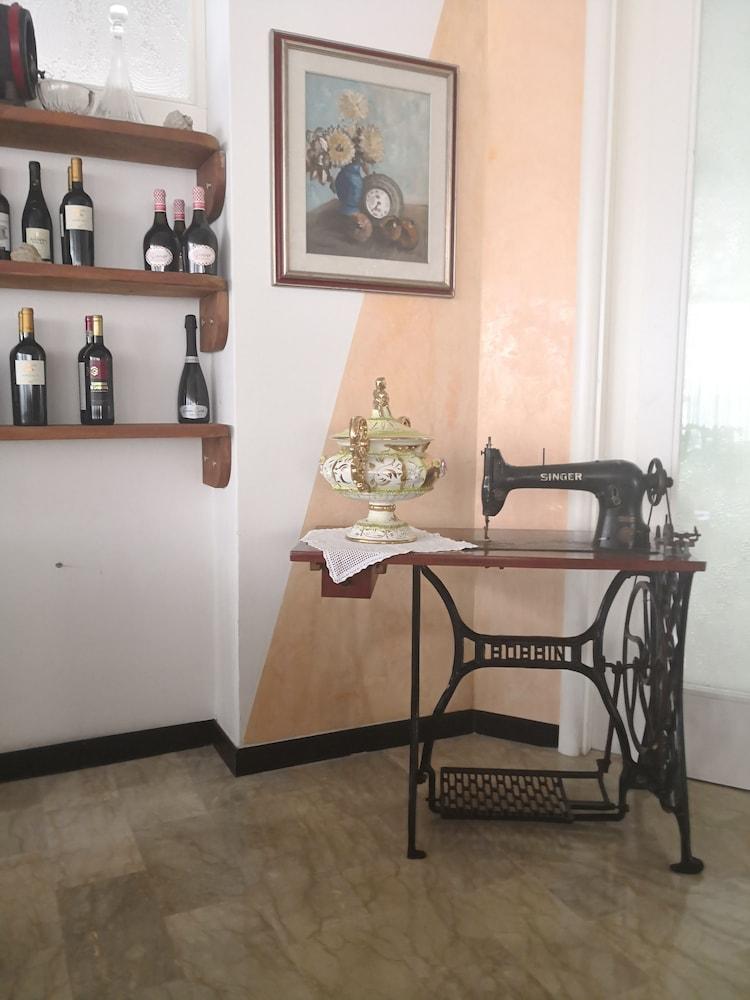 Hotel De Amicis Riccione Zewnętrze zdjęcie