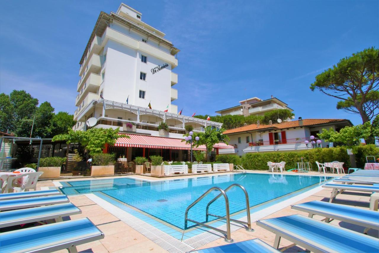Hotel De Amicis Riccione Zewnętrze zdjęcie
